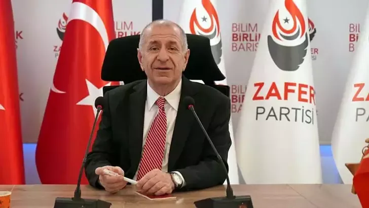 Ümit Özdağ, 'MİT Kanunu'na muhalefet' davasında beraat etti