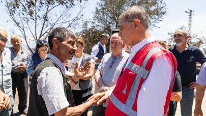 Başkan Tugay yanan köyler için İzmir dayanışmasının ateşini yaktı