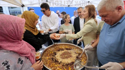Konak’ta aşure bereketi