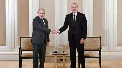 Aliyev ile Paşinyan, Abu Dabi’de bir araya geldi
