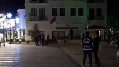 Şile Belediyesi'ne operasyon; Başkan Kabadayı'nın da aralarında bulunduğu 6 kişi gözaltına alındı