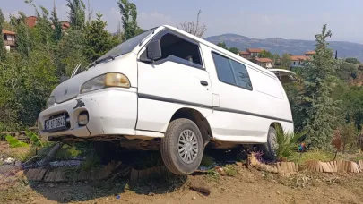 Peyzaj bahçesi çalışanı aracın altında kalarak hayatını kaybetti