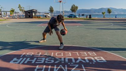 Spor istasyonlarının üçüncüsü Bostanlı’da hizmete açıldı