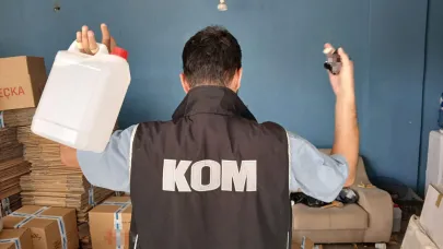 İzmir'de depoda ele geçirilen 5 ton sahte alkole 1 tutuklama