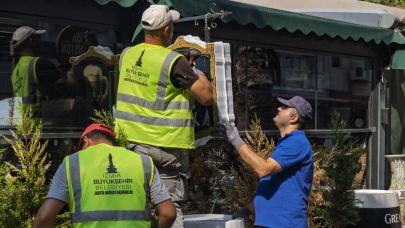 Zabıta ve esnaf el ele verdi, yeşile geri dönüş başladı