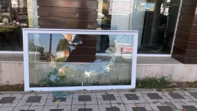 Menderes’te Hizmete Çirkin Saldırı
