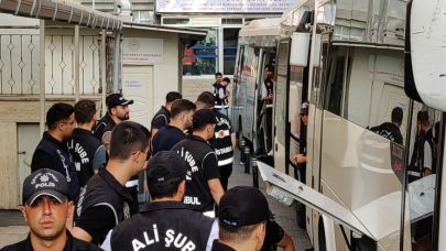 İBB soruşturması kapsamında gözaltına alınan 24 kişi adliyeye sevk edildi