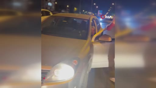 Büyükçekmece’de alkollü olduğu iddia edilen kadın sürücü ortalığı birbirine kattı
