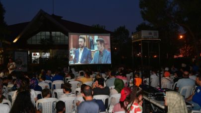 Bornova’da Yaz Akşamlarına Sinema Büyüsü