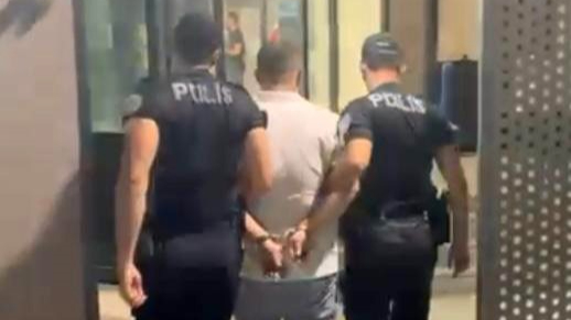 İzmir'de 12 yıl hapis cezasıyla aranan şahıs yakalandı
