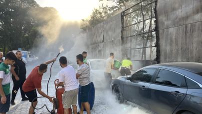 İzelman otoparkında yangın paniği