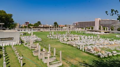 Büyükşehir’den Smyrna Antik Kenti’ne “tarihi destek”