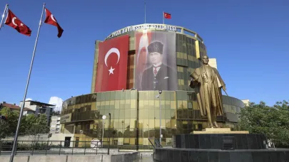 Başkan Çerçioğlu müjdeledi, personellere yüzde 23 zam yapıldı