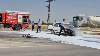 Karaman’da seyir halindeki otomobil alev alev yandı