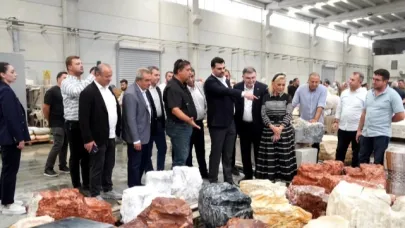 AK Partili İnan'dan Bergama OSB'ye ziyaret