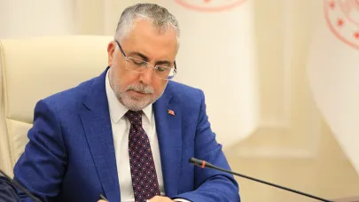 Bakan Işıkhan: "11 hizmet kolunun tamamında imzalarımızı attık"