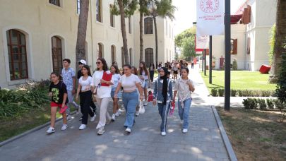 Konaklı çocuklara bilim ve kültür dolu gezi