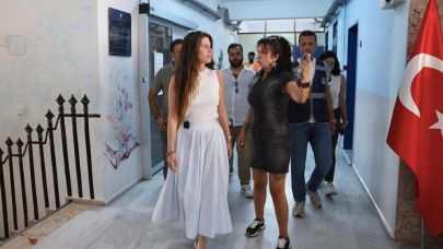 Çeşme Belediyesi'nden okullarda yenileme çalışması