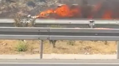 İzmir Kemalpaşa'da araç yangını