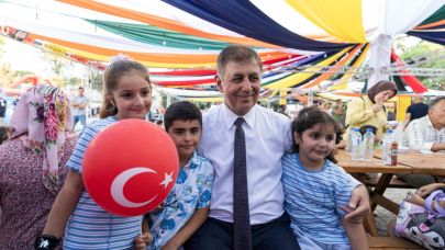 Başkan Tugay çocuklarla buluşmaya devam ediyor