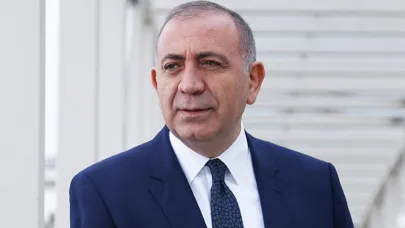 Gürsel Tekin'den beklenen açıklama geldi