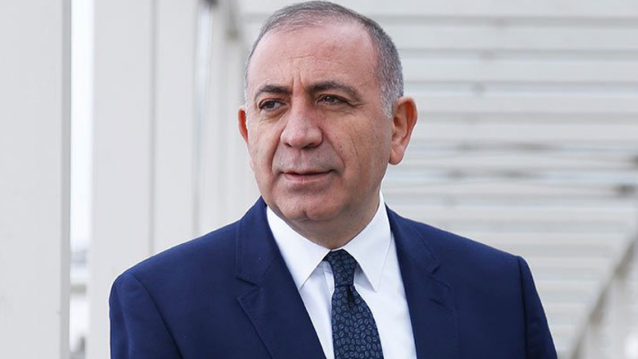 Gürsel Tekin'den beklenen açıklama geldi