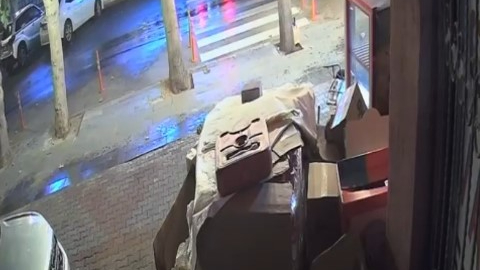 Güvenlik görevlisini görevi başındayken hayattan koparan kazanın görüntüleri ortaya çıktı