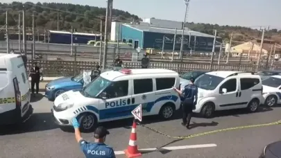 Küçükçekmece'de bir kişi otomobil içerisinde ölü bulundu