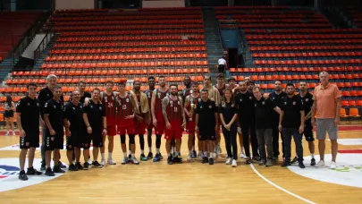 Karşıyaka Basketbol, Makedonya’da kupa kazandı