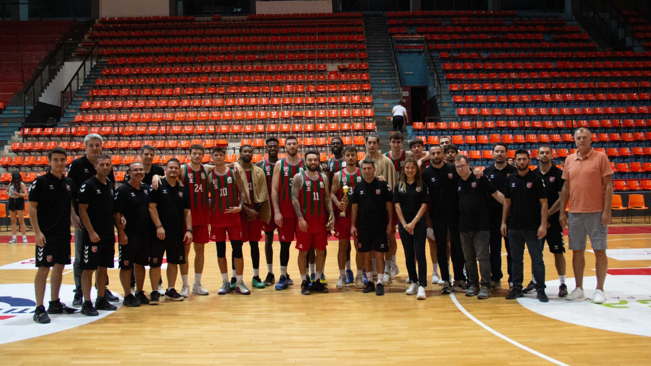 Karşıyaka Basketbol, Makedonya’da kupa kazandı