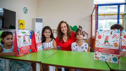 Karşıyaka Belediyesi’nden 2 bin öğrenciye kırtasiye seti