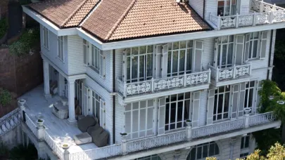 FETÖ firarisi Akın İpek’in Bebek’teki köşkü yeniden satışta
