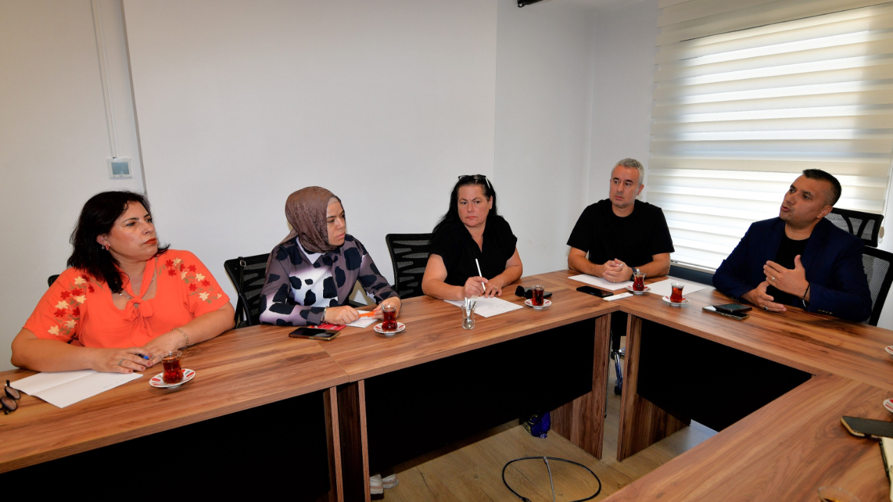 Bornova’da Yerel Demokrasi İçin Güçlü Adım