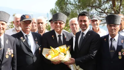 Başkan Önal, gazilerle bir araya geldi