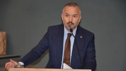 Özkan’dan Yıldız’a imalı çıkış: Planın neresindesiniz?