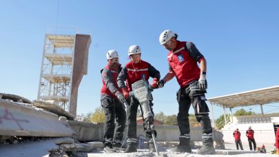 Konak’ın hayat kurtaracak timi sahaya indi
