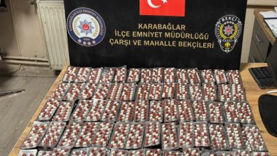 Şüpheli üçlü bekçilere yakalandı, üzerlerinden uyuşturucu çıktı