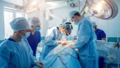 4 yaşındaki çocuk bademcik ameliyatı sonrası engelli kaldı, doktora 109 milyon TL tazminat cezası verildi