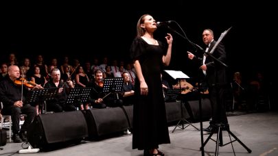 Atatürk’ün Sevdiği Şarkılar Bornova’da yankılandı