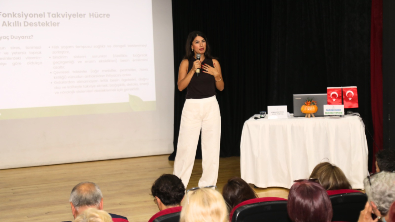 Bayraklı'da sağlıklı ve dengeli beslenme semineri