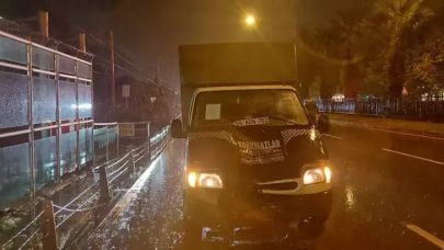 Elif Naz ve Rabia’ya evlerine dönerken kamyonet çarpmış