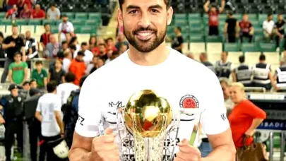 Ahmet Aras'tan Çeşme Belediyespor’a vefa dönüşü