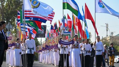 Menemen çömleğine Özbekistan'da büyük ilgi