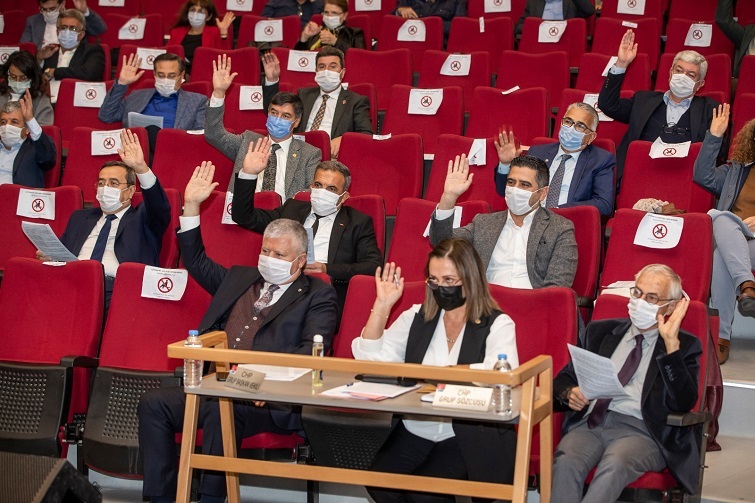 BÜYÜKŞEHİR'DEN DÖNÜŞÜMÜ HIZLANDIRACAK ADIM