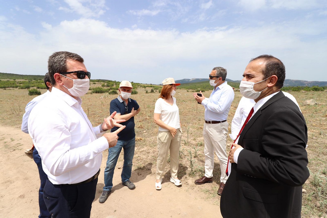 İZMİR TİCARET ÖNDERLERİ BERGAMA’DA BULUŞTU