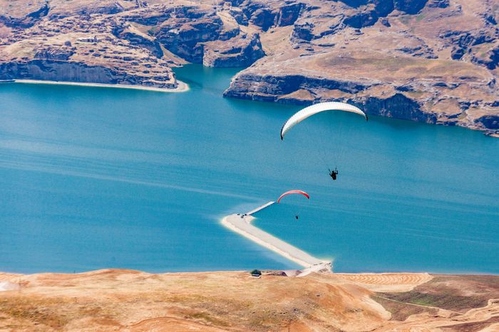 Paraşütçüler Hasankeyf semalarında buluştu