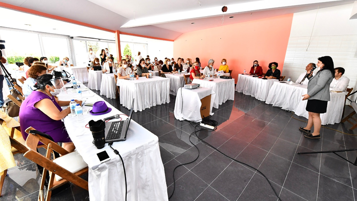 KADINLARIN GELECEĞİNDE ANAHTAR ROL OYNAYACAK