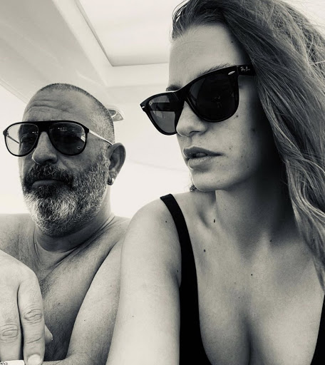 Serenay Sarıkaya, o fenomeni engelledi