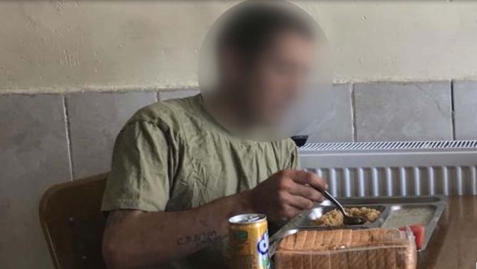 PKK'lı teröristin komandolara teslim olma anı kamerada!