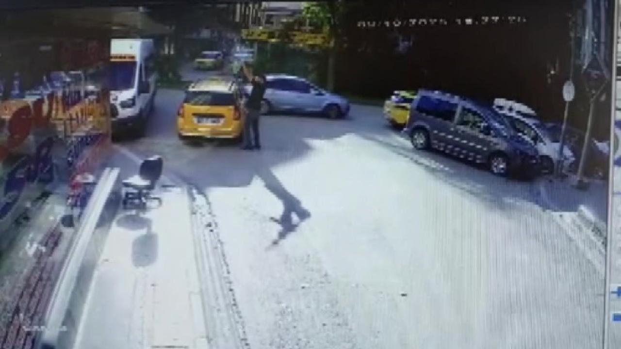 Adana’da kafeye otomatik tüfekle saldırı kamerada